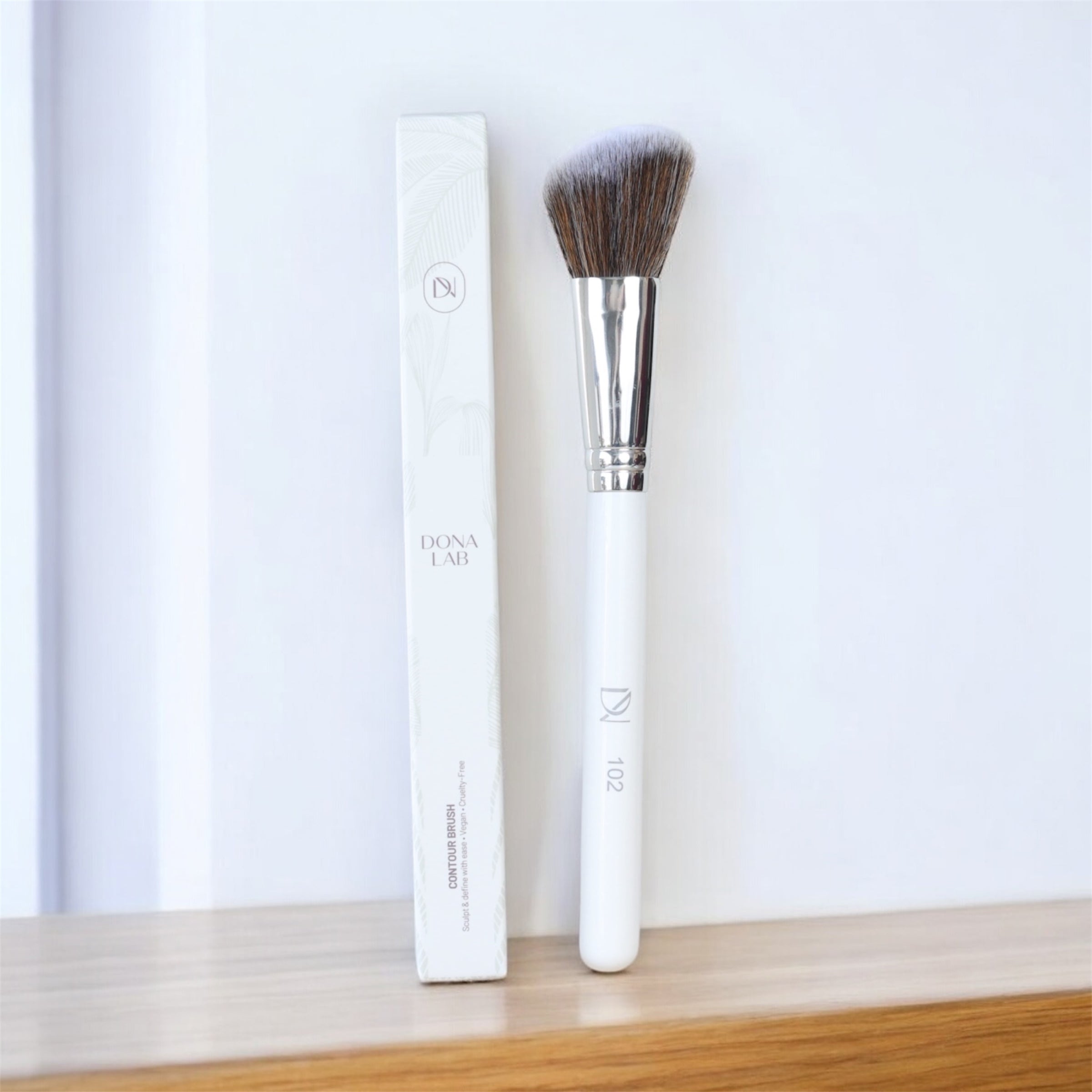 Contour Brush - 102